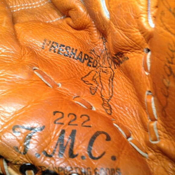 VINTAGE TMC 222 Baseball Glove; Leather, pre-shaped, MLB, Aaron Judge, Yankees - Picture 2 of 4